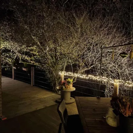 Sunset Tiny House Gbr بيت للعطل *